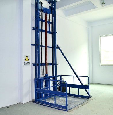 升降貨梯怎么操作比較安全？